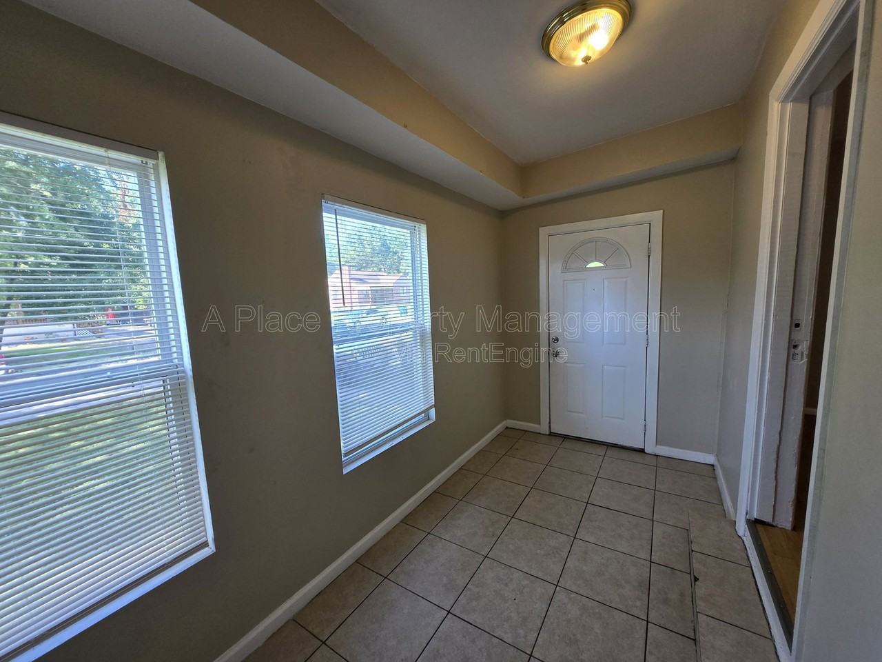 9429 Baltimore Ave - Photo 3 of 13