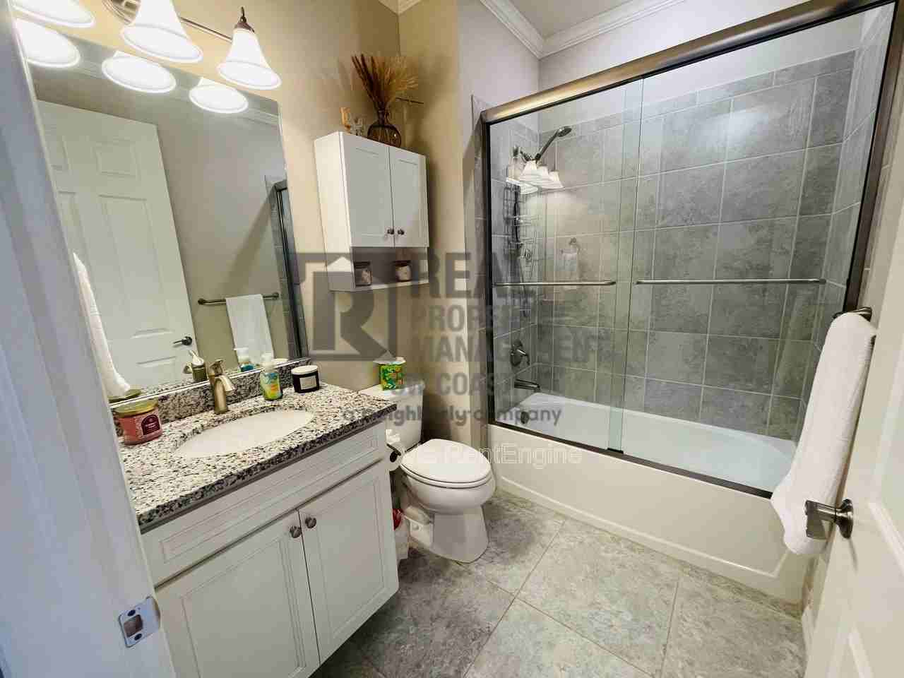 10900 Glenhurst St - Photo 4 of 15