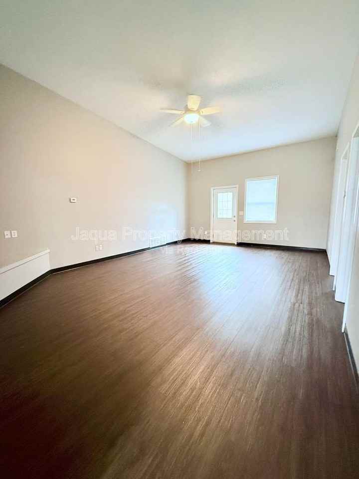 8497 Douglas Ave #1 - Photo 6 of 13