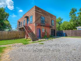 704 Nw 92nd St #B - Photo 1 of 1