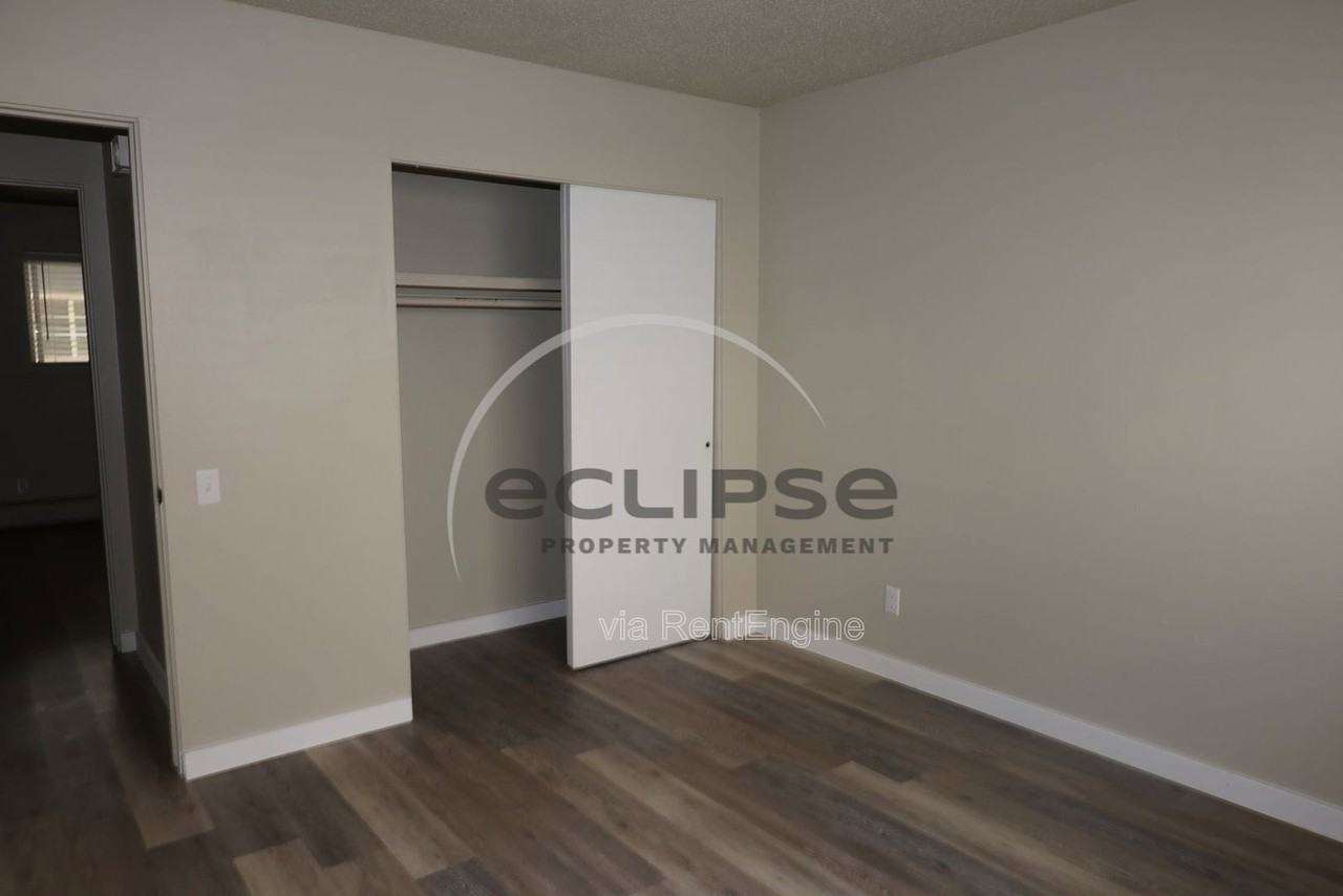 450 Chipeta Ave #06 - Photo 7 of 10