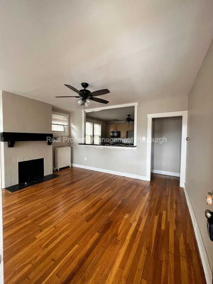 5735 Phillips Ave #1 - Photo 2 of 9