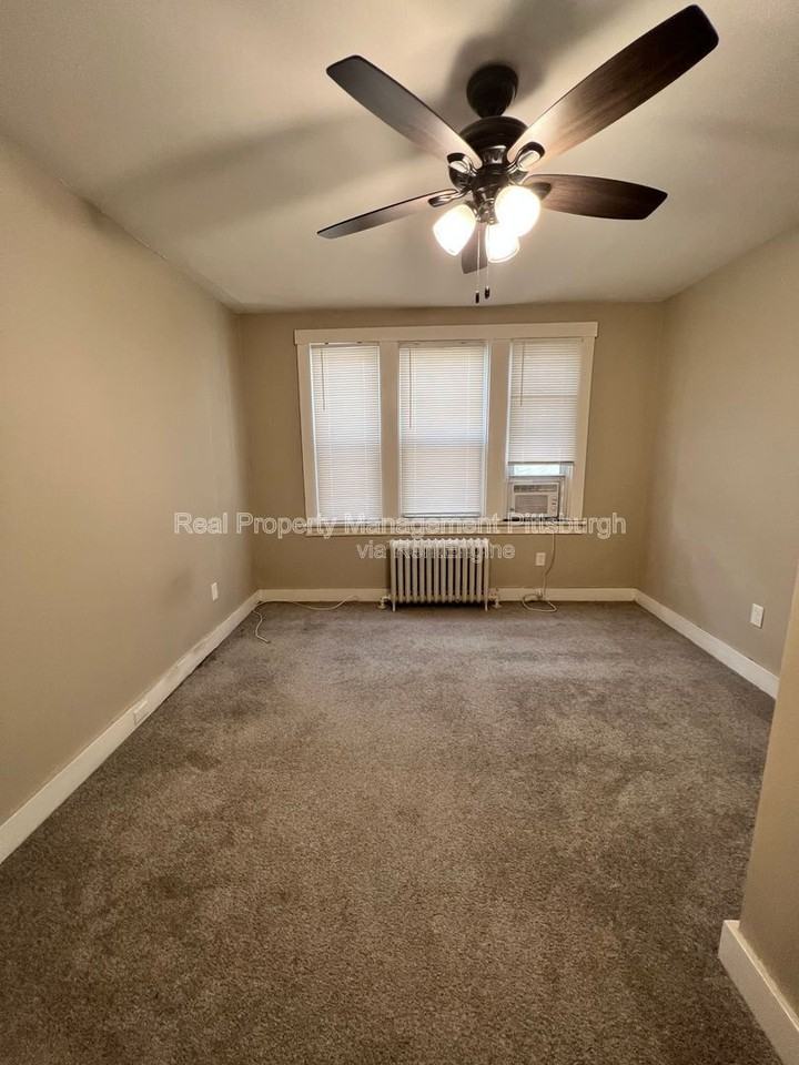 5735 Phillips Ave #1 - Photo 7 of 9