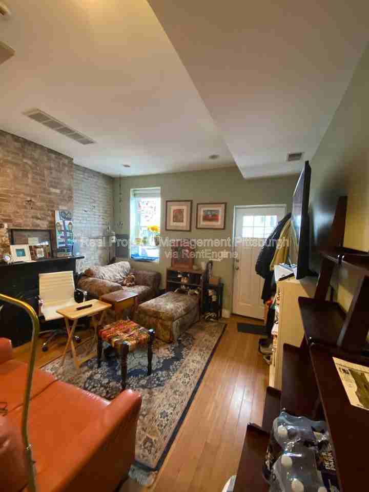 176 Lodi Way - Photo 2 of 13