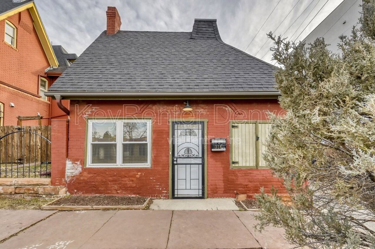 1328 E 22nd Ave