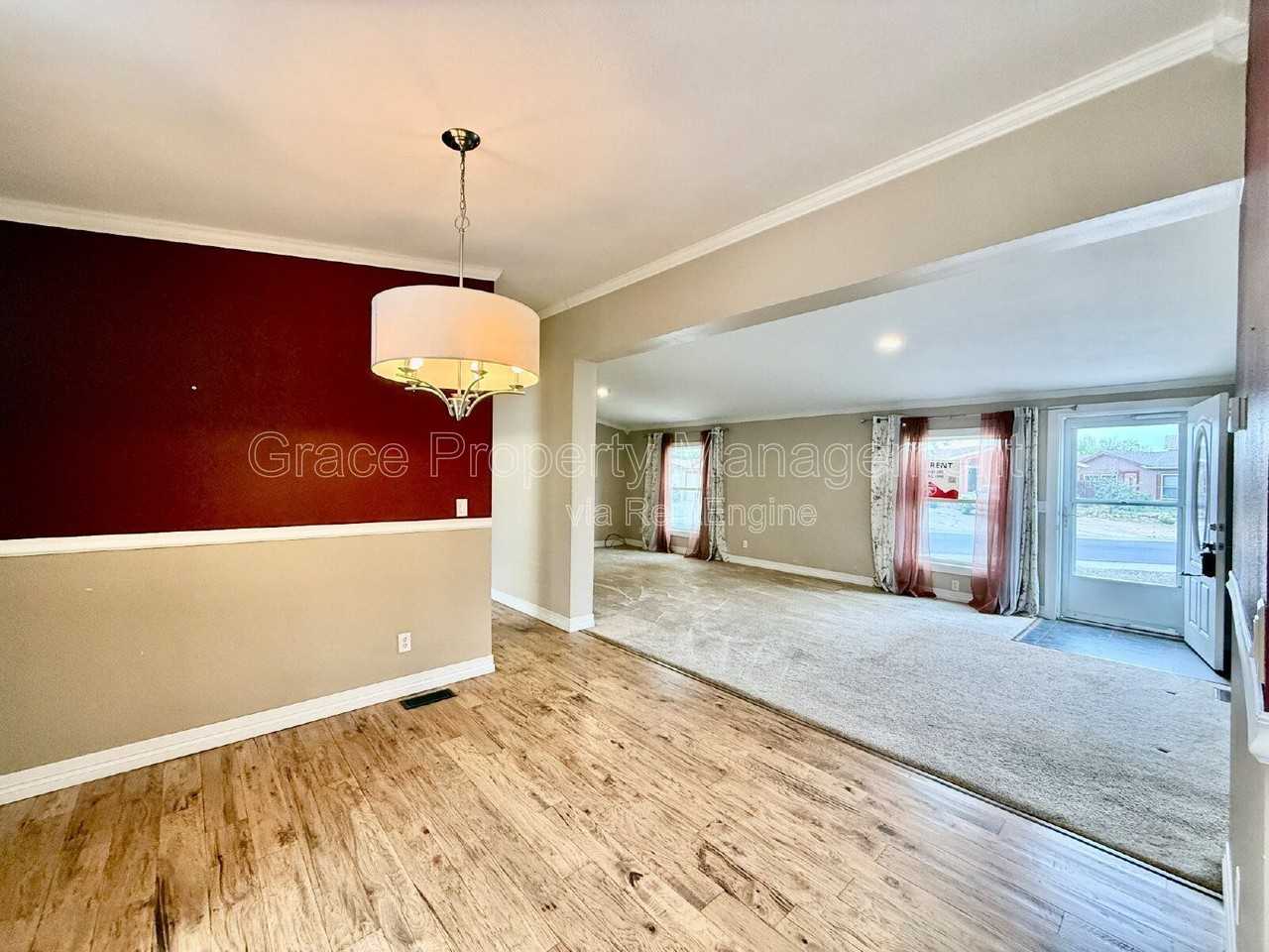 501 Prairie Ave - Photo 6 of 20