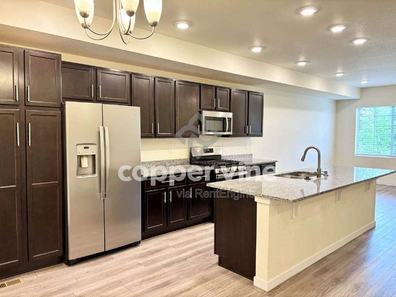 887 E 98th Ave #1103 - Photo 4 of 25