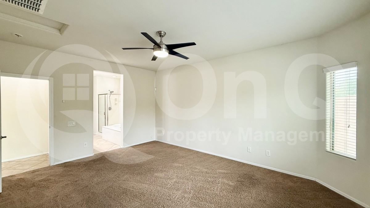 10741 W Yearling Rd - Photo 7 of 28