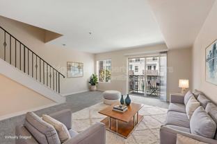801 W Hawthorn St #304 - Photo 1 of 1