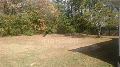 200 Sharon Cir #B - Photo 4 of 18