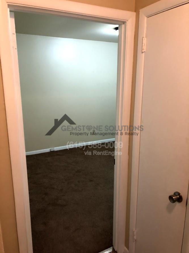 200 Sharon Cir #B - Photo 6 of 18