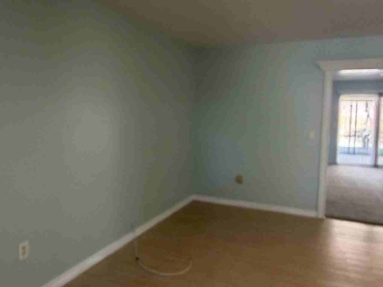 28033 Radford Dr - Photo 5 of 30