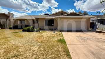 featured image of 1275 E Loma Vista Dr
