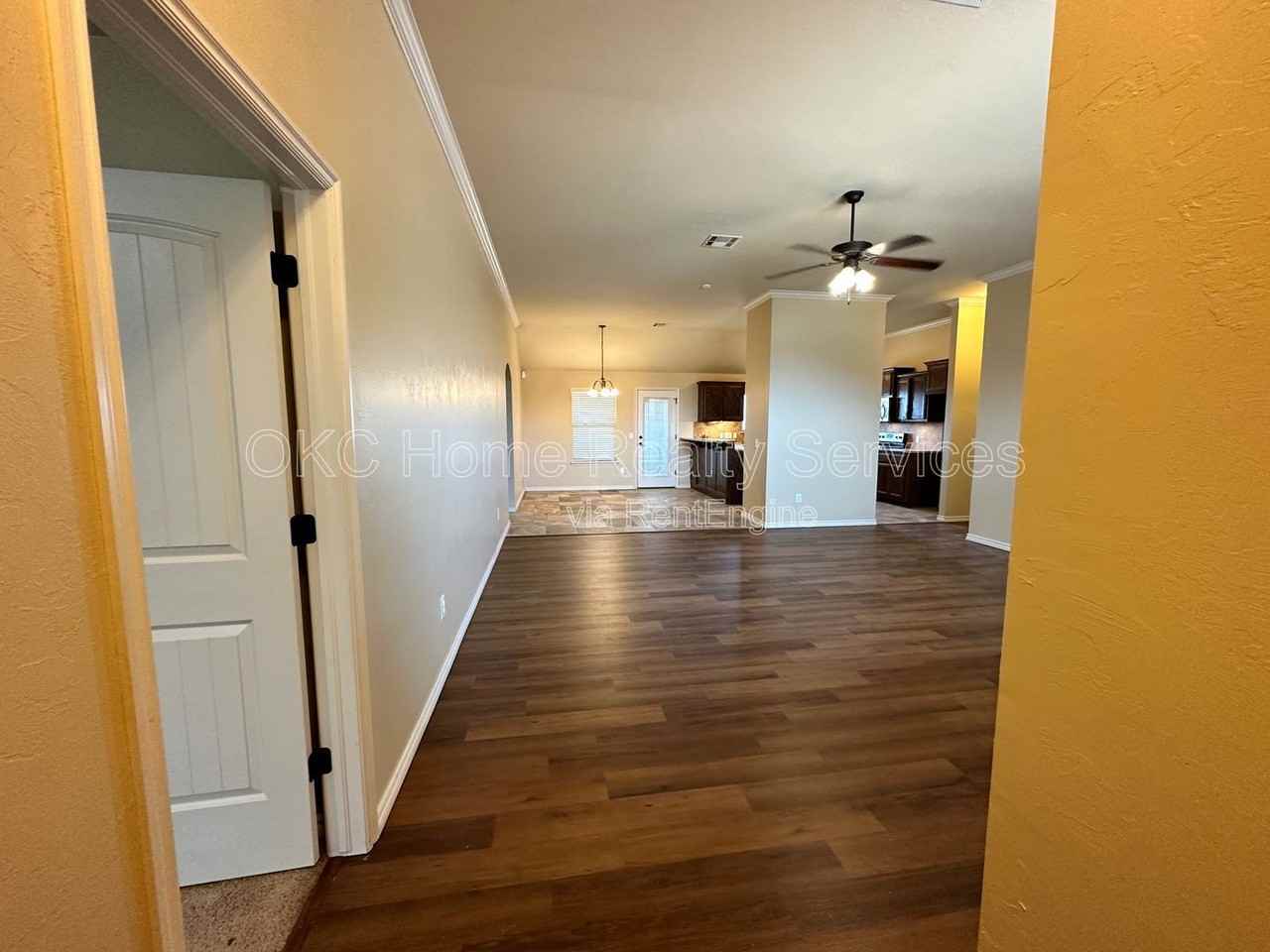 19609 Vista Ave - Photo 2 of 28