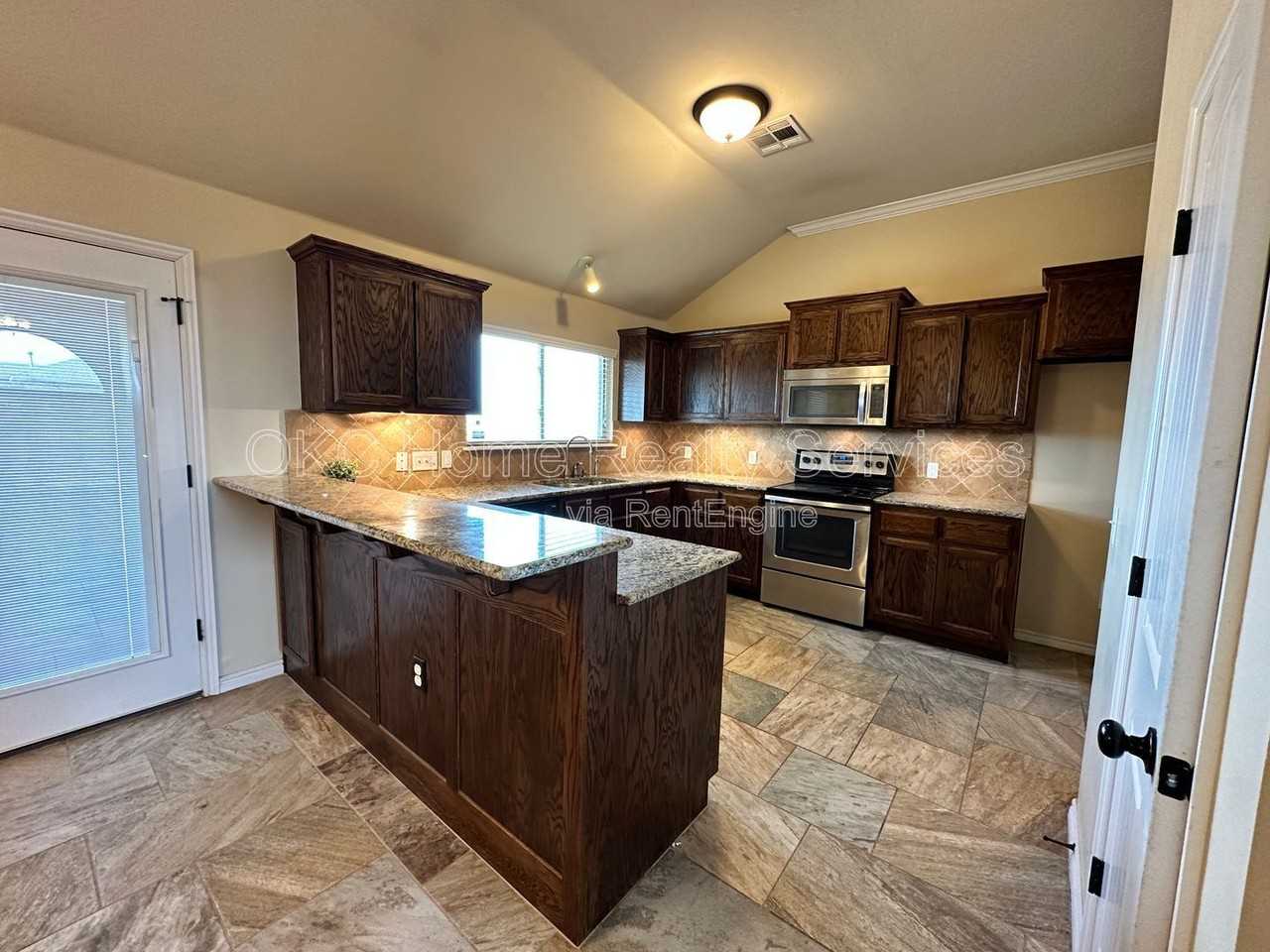 19609 Vista Ave - Photo 6 of 28