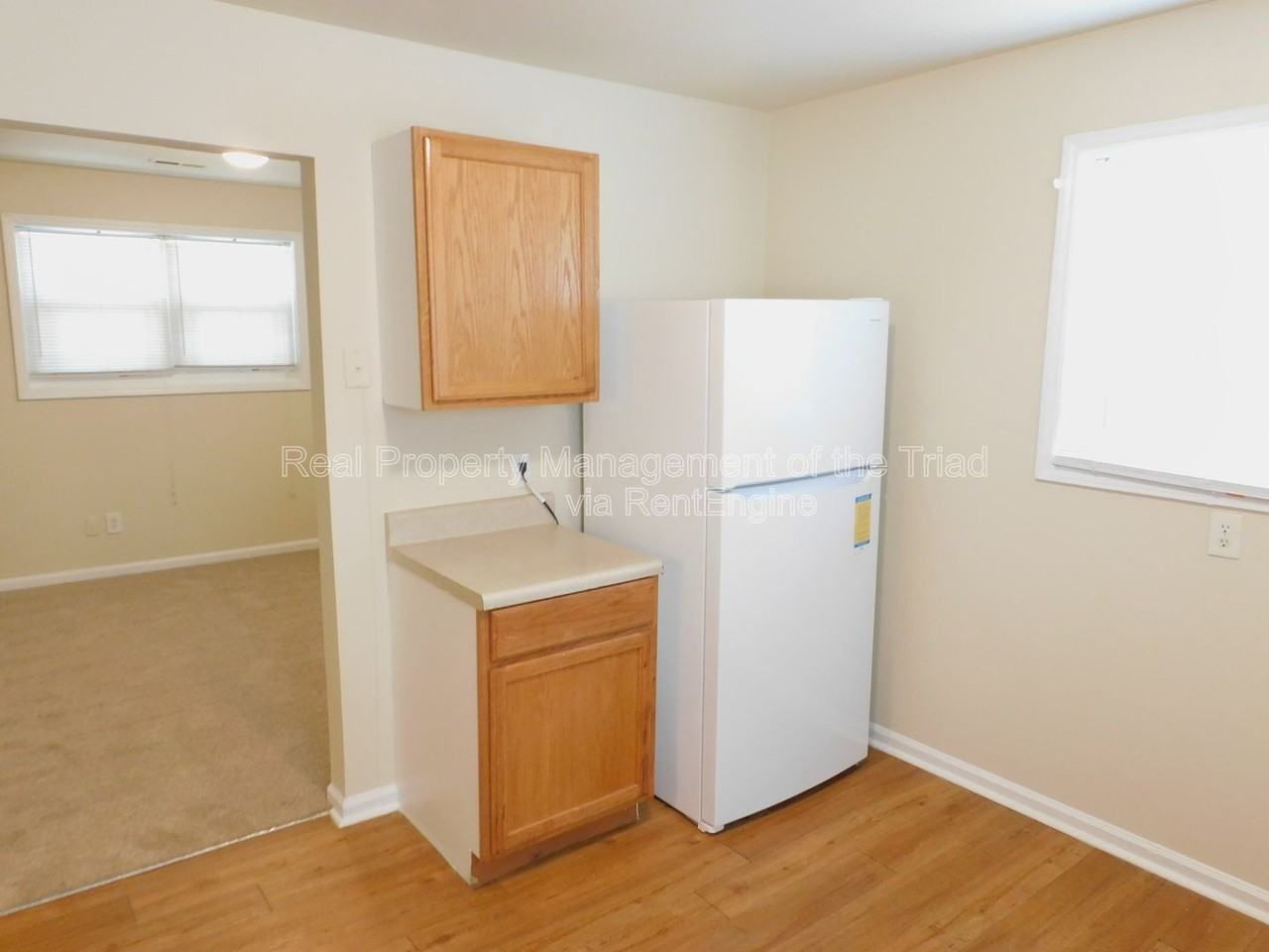 2118 Everitt St #K - Photo 7 of 18