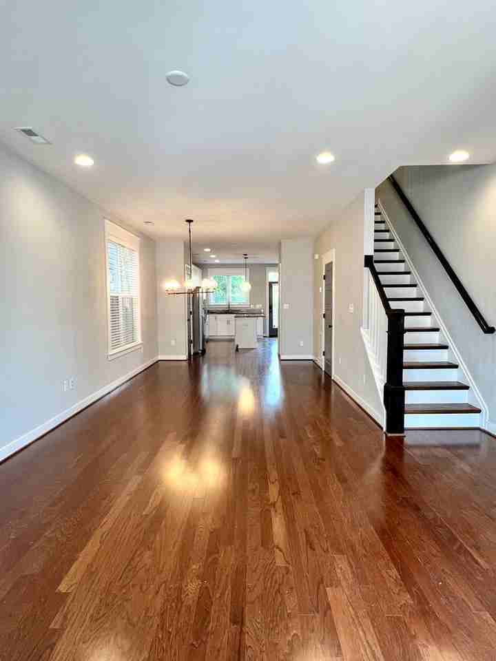 1228 N 31st St - Photo 4 of 39