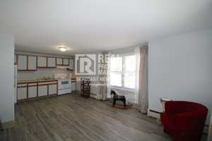 featured image of 17 Ellison Dr #1