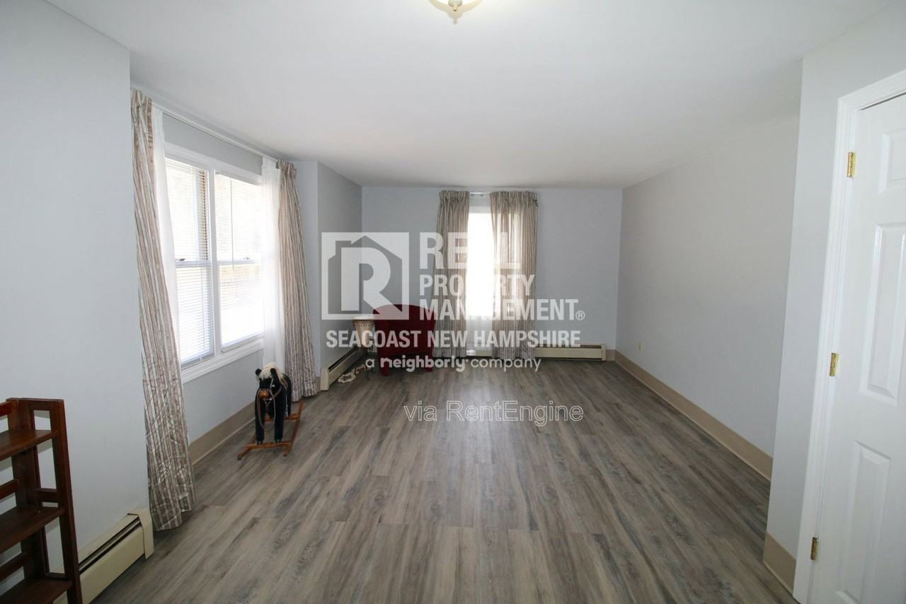 17 Ellison Dr #1 - Photo 5 of 14