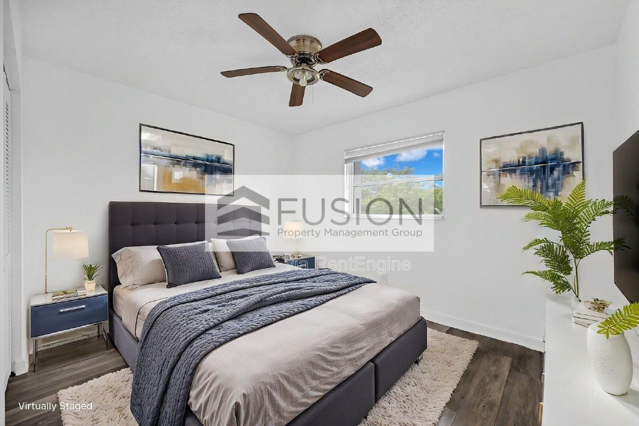 400 Nw 65th Ave #220 - Photo 6 of 17
