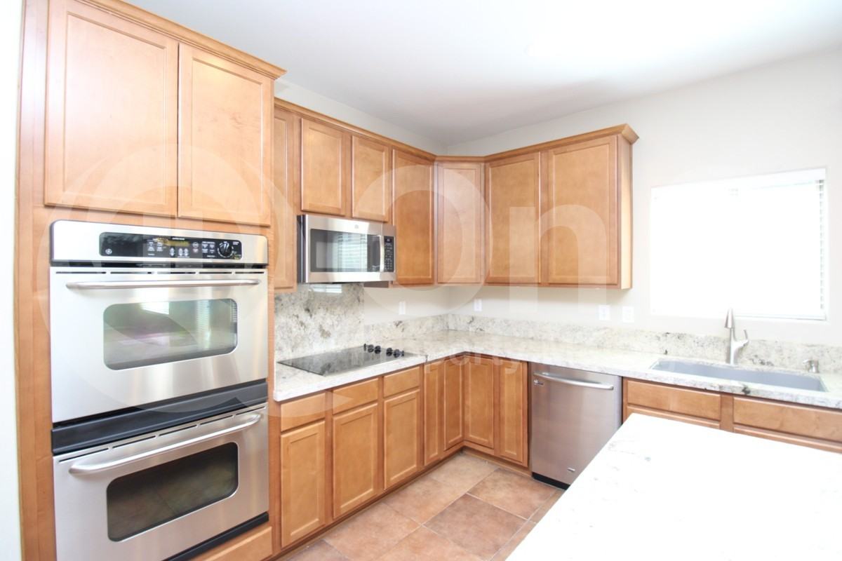 17331 W Saguaro Ln - Photo 5 of 27