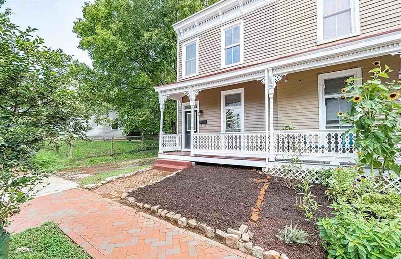 513 S Laurel St - Photo 2 of 29