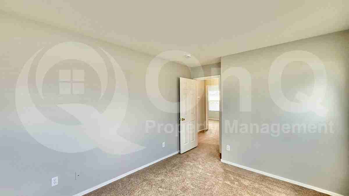 16903 W Marconi Ave - Photo 6 of 47