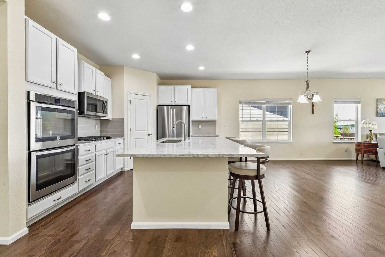 7956 S Grand Baker Way - Photo 6 of 28