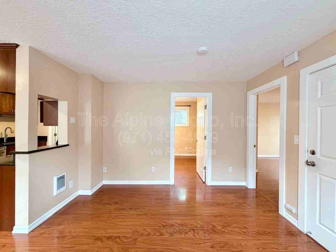 3720 Se 14th Ave #B - Photo 4 of 22