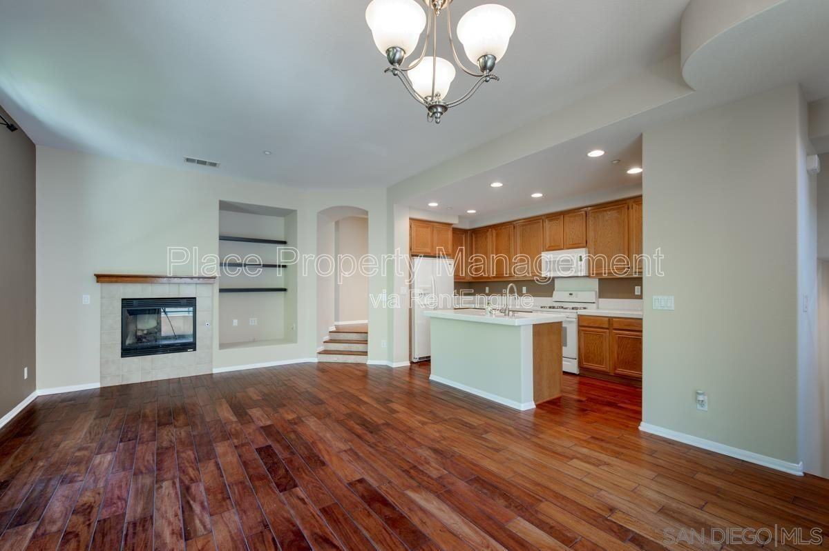 2980 Escala Cir - Photo 4 of 28