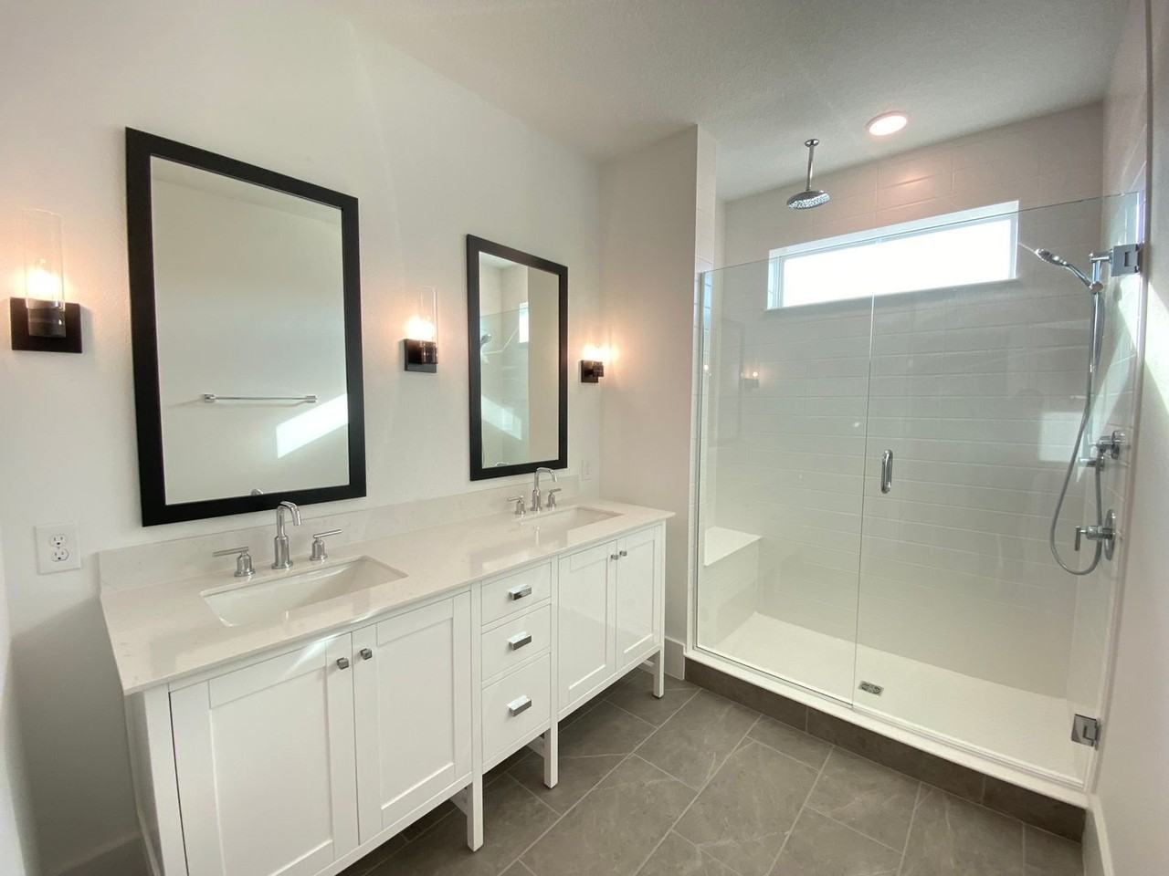 12668 Clear Sapphire Dr - Photo 3 of 50