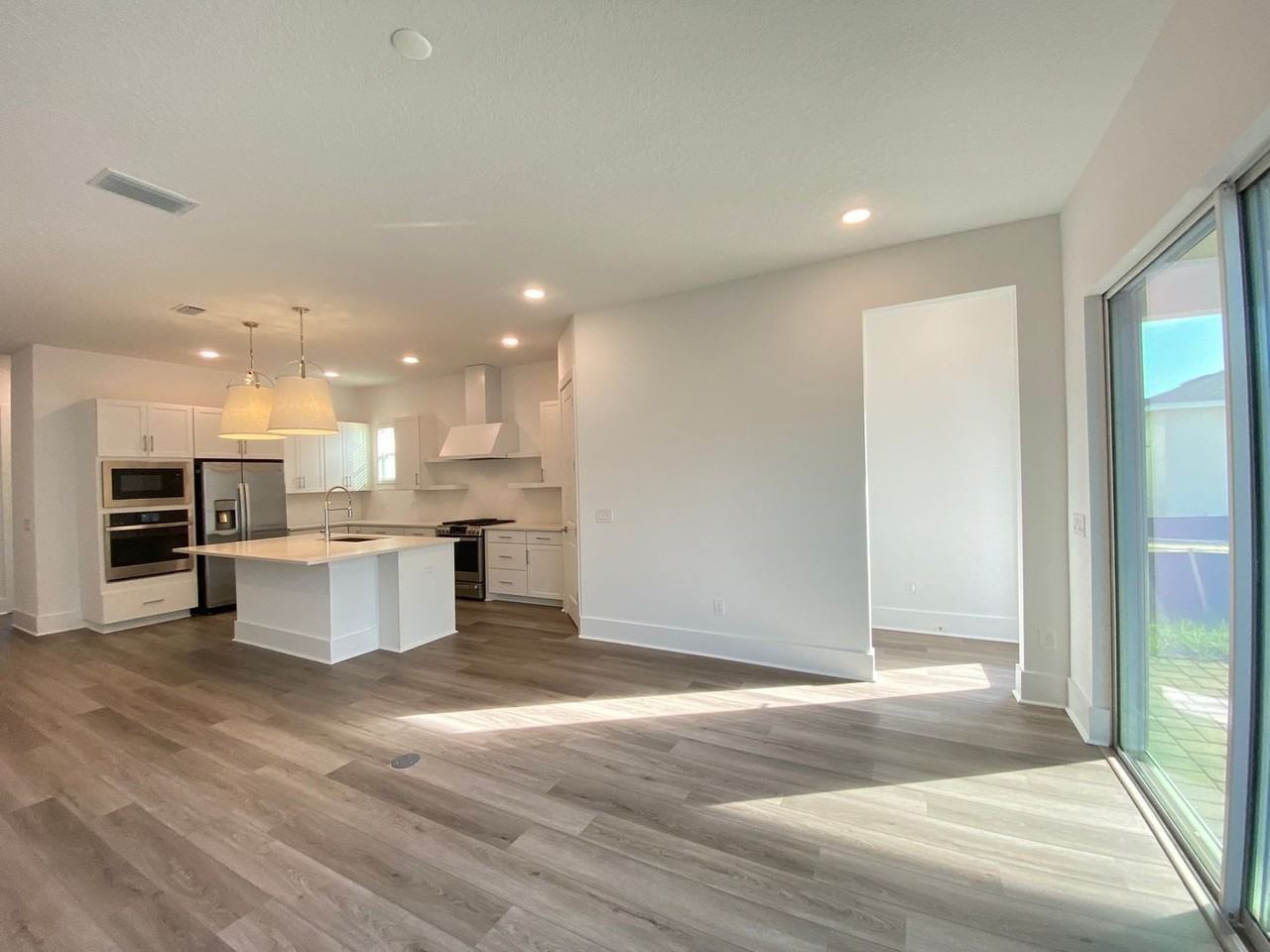 12668 Clear Sapphire Dr - Photo 5 of 50