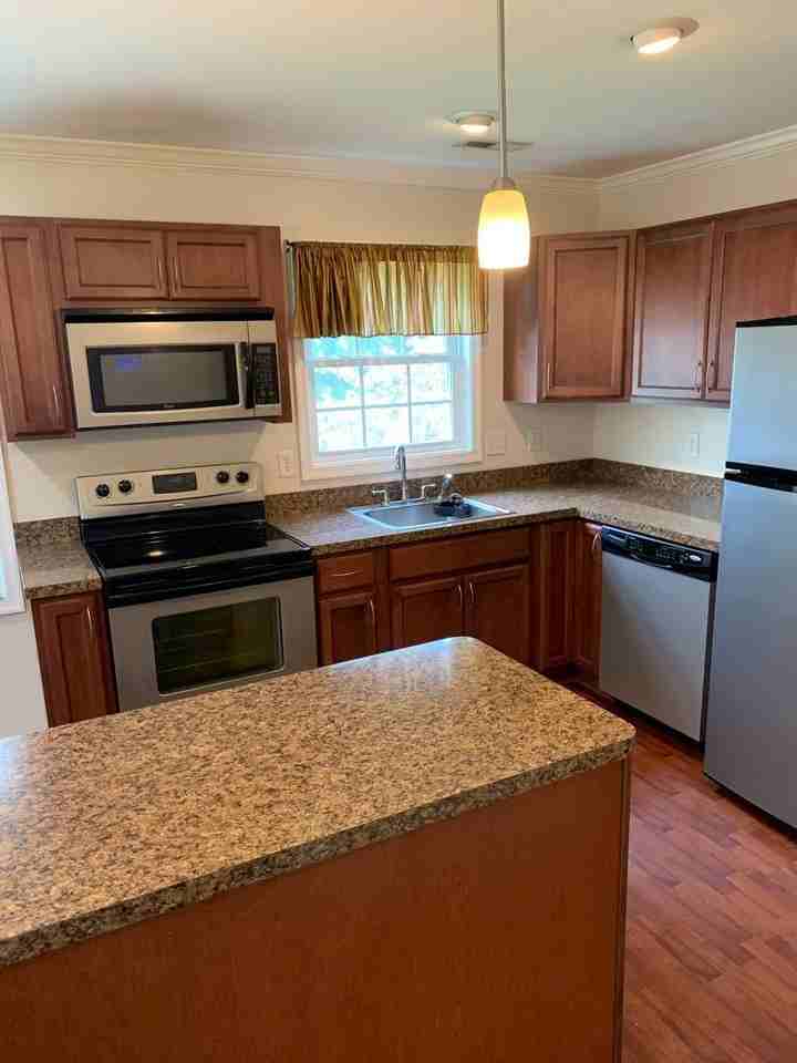 1400 N 33rd St - Photo 5 of 16