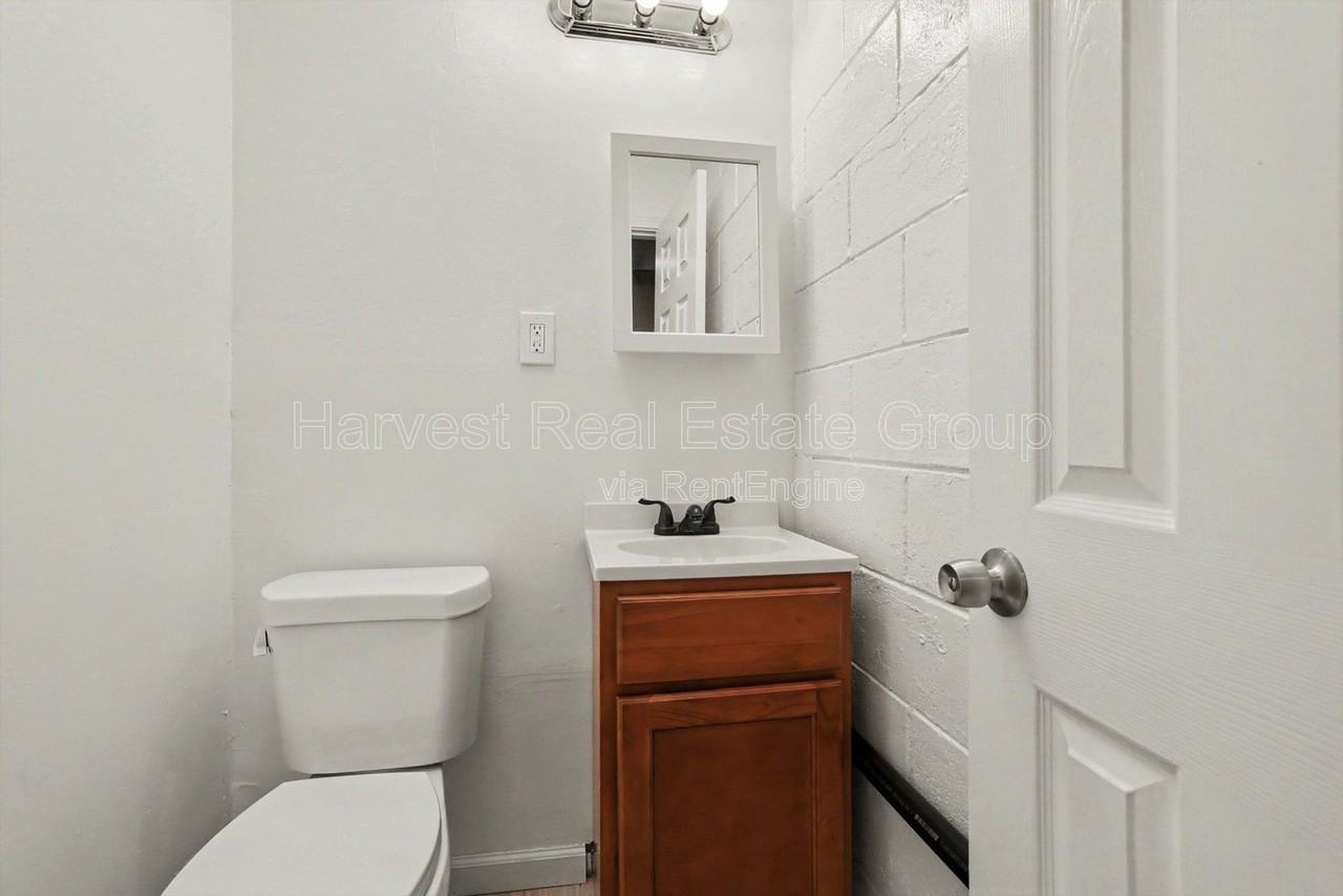 1247 23rd St #2245 - Photo 6 of 11