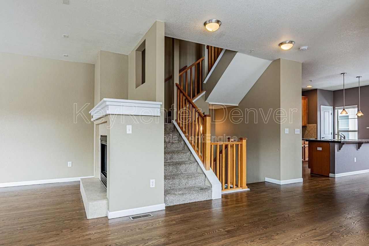492 S Saulsbury St - Photo 6 of 50