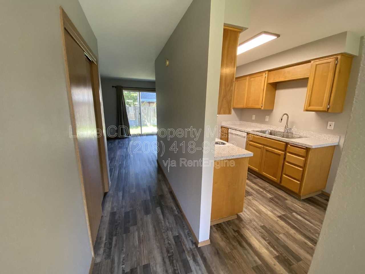 1611 E Montana Ave #E - Photo 7 of 13