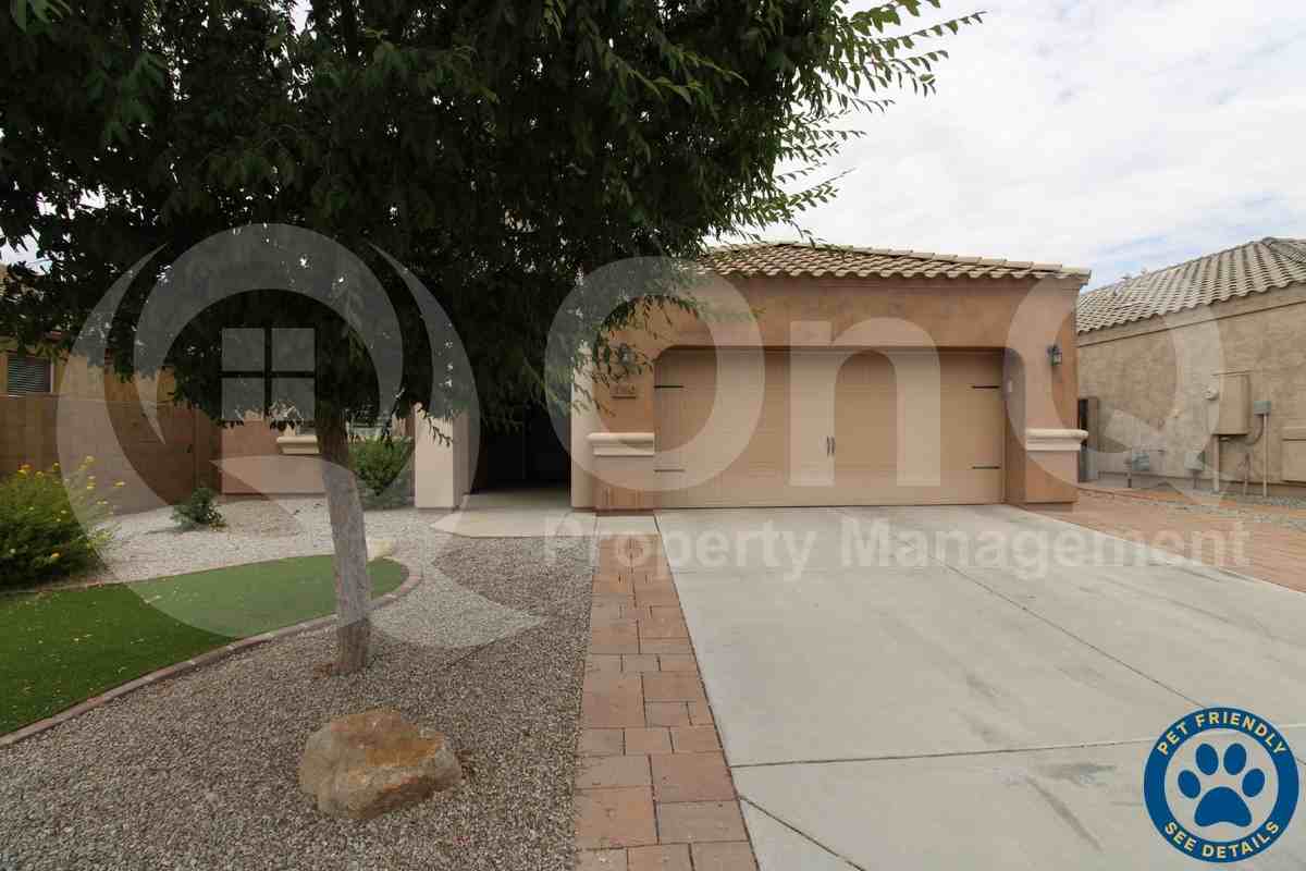 7562 W Tierra Buena Ln