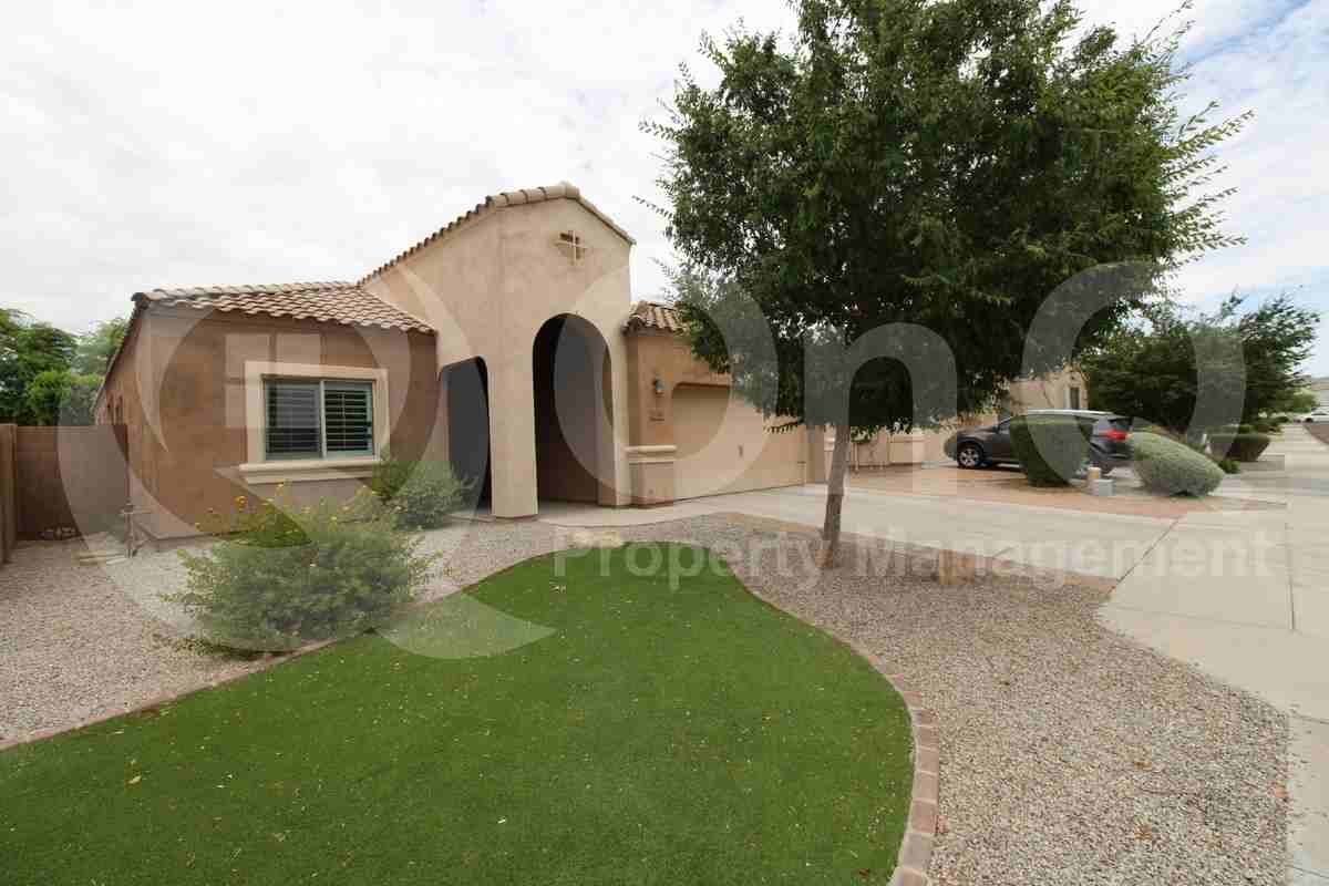 7562 W Tierra Buena Ln - Photo 3 of 22