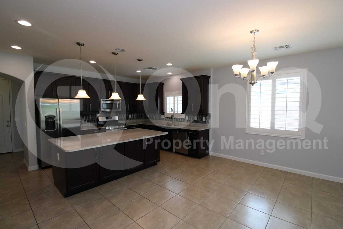 7562 W Tierra Buena Ln - Photo 4 of 22