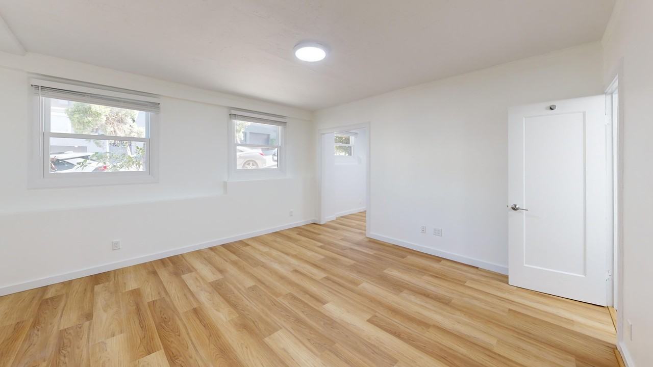 1900 Washington Street - Photo 3 of 12