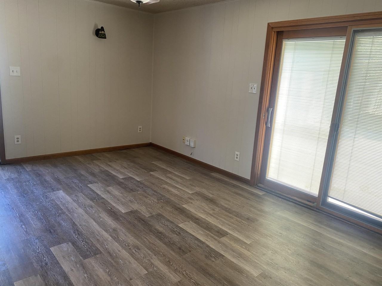2212 Sw Morningside Rd - Photo 2 of 8