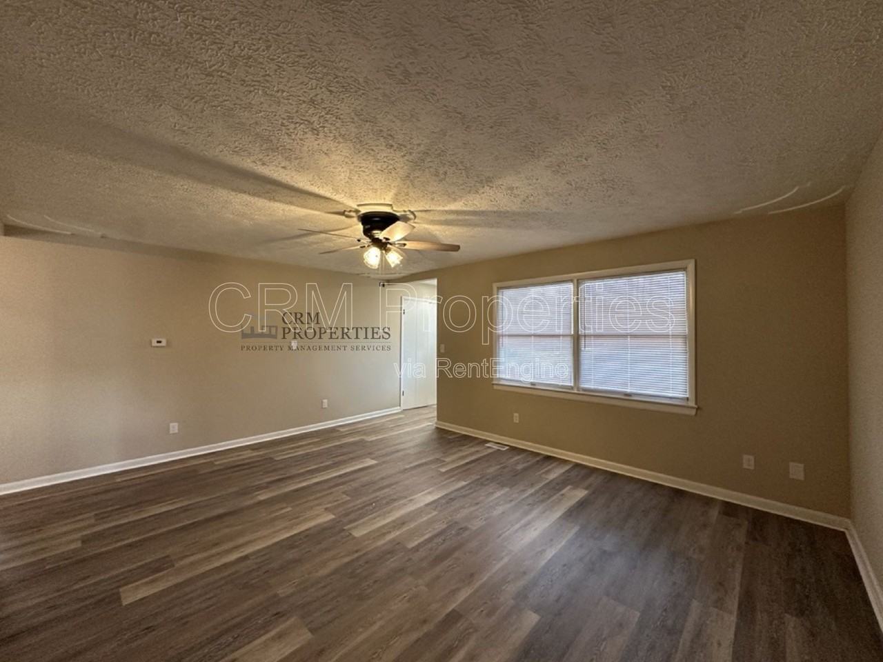 1405 W Madison St - Photo 5 of 27