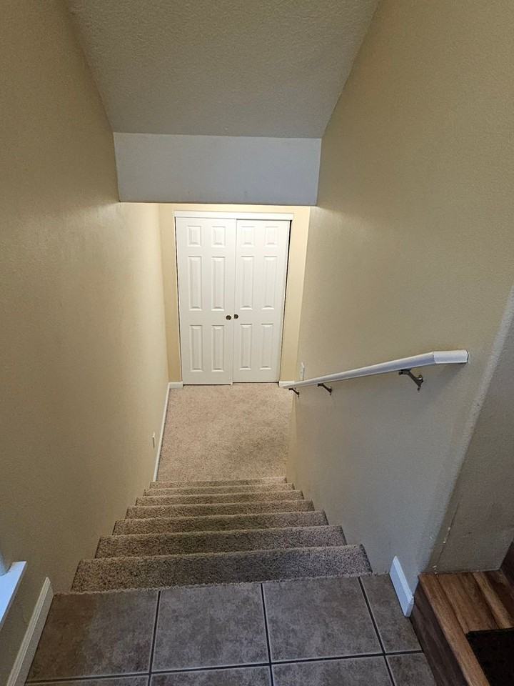 2834 Charlie Ct #1 - Photo 6 of 9