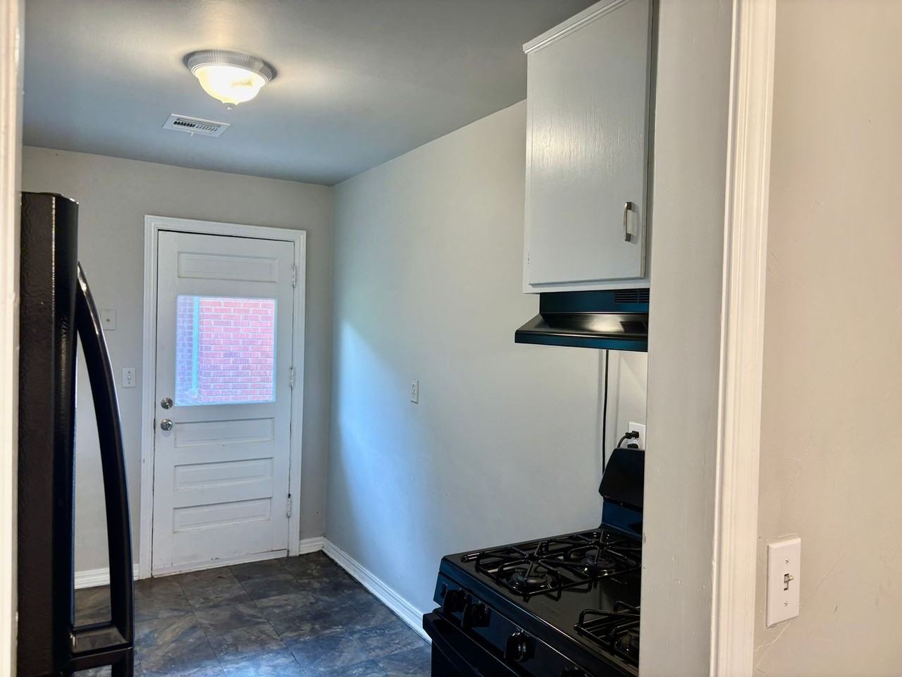 1702 W Britton Rd - Photo 6 of 18