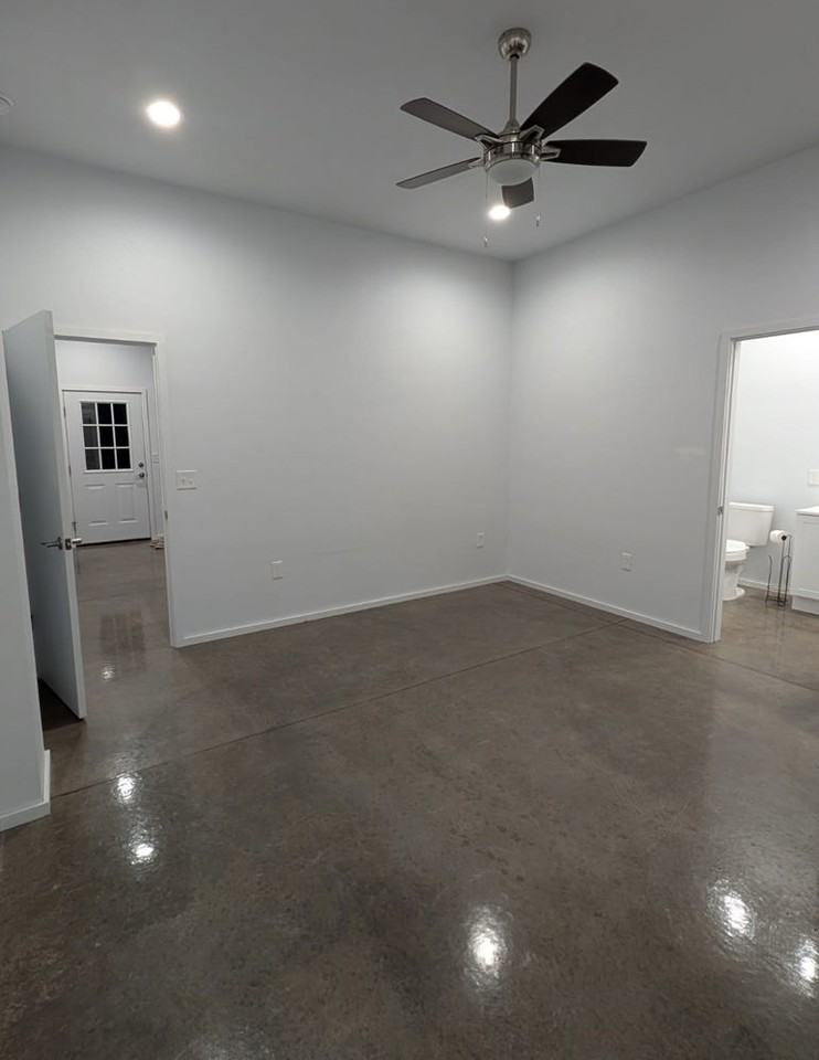 115 Ravine Trl #A - Photo 2 of 8
