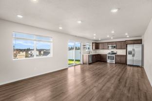 4440 W Bedford Ave - Photo 1 of 1