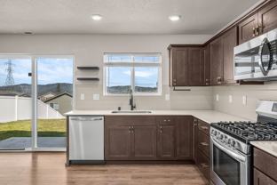 4440 W Bedford Ave - Photo 1 of 1