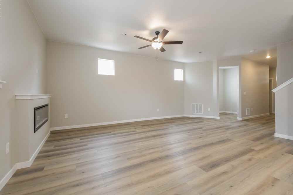 9481 Yampa St - Photo 7 of 17