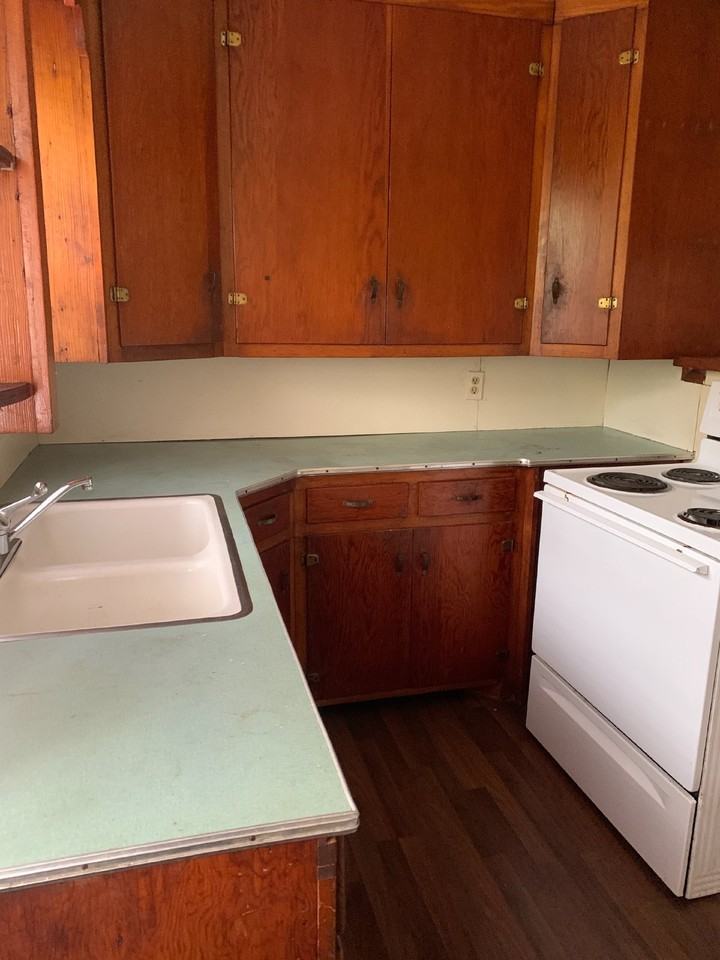 1209 W Matthews Ave - Photo 6 of 16