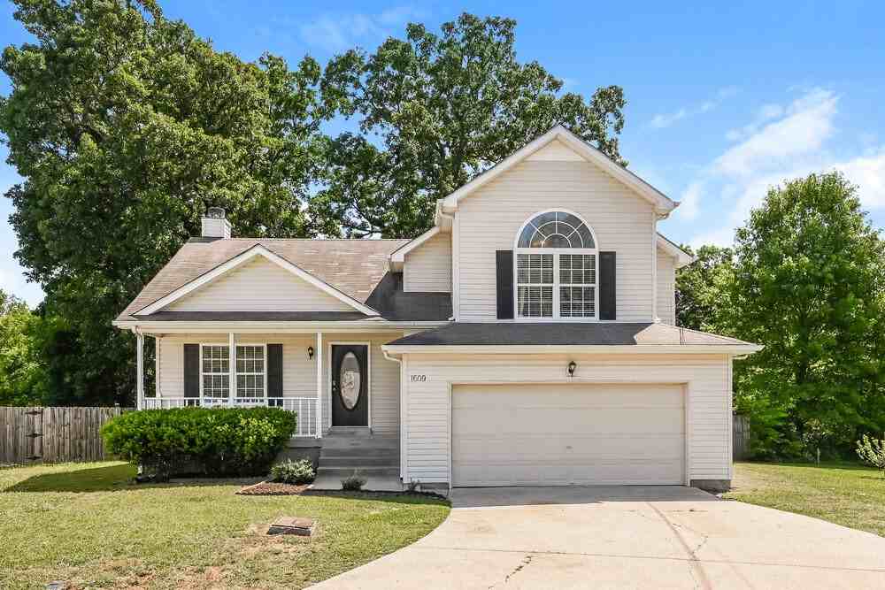 1609 Soulshine Pl